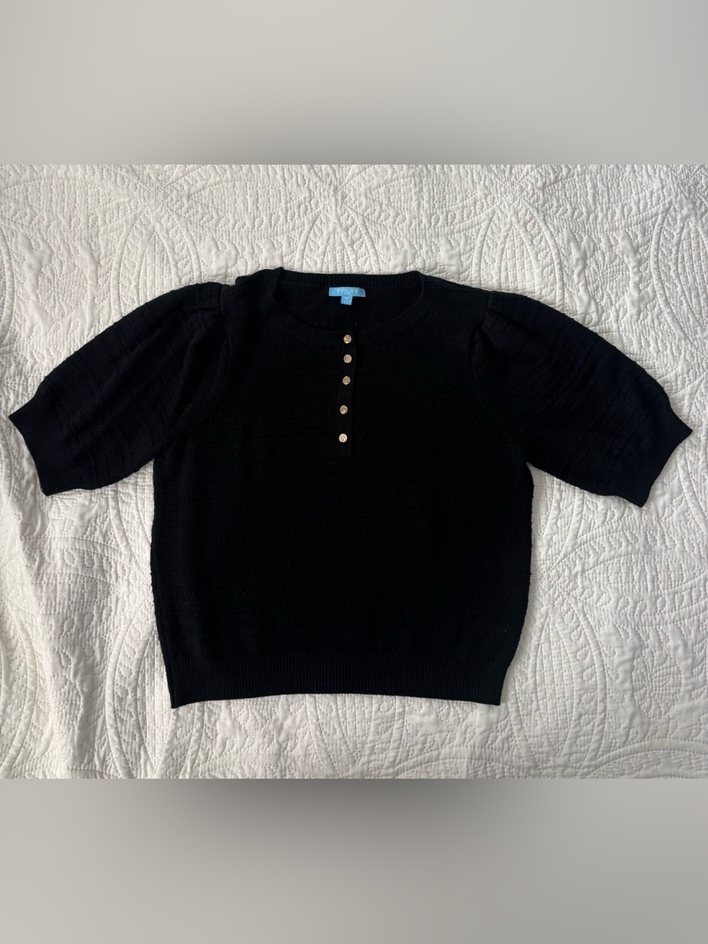 Draper James Black Short Sleeve Knit Sweater with Gold Buttons XL